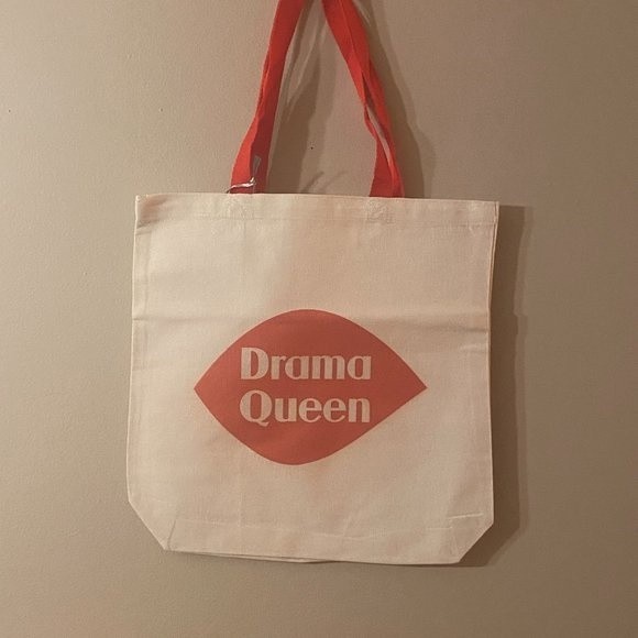 Drama Queen Tote, 14 wide x 14.5 long, cream with red writing, has red handles - Picture 1 of 3